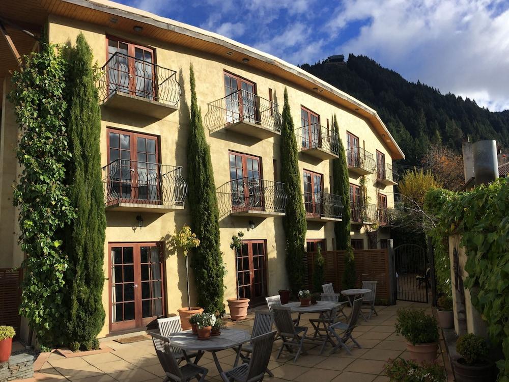 Browns Boutique Hotel Queenstown Exterior foto